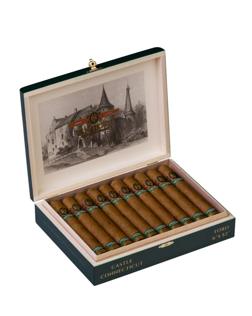 Castle Connecticut Toro 6"x5.2rg